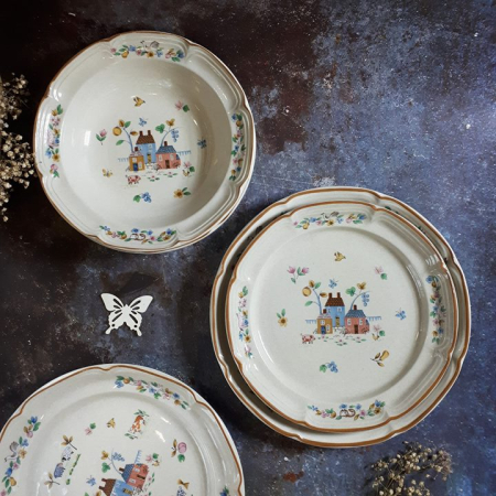 Đĩa TO men bóng dòng stoneware vẽ phong cảnh nông thôn nước Mỹ của hãng Yamaka.