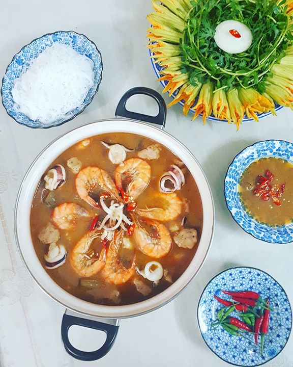 Am thuc gom su Miu Home